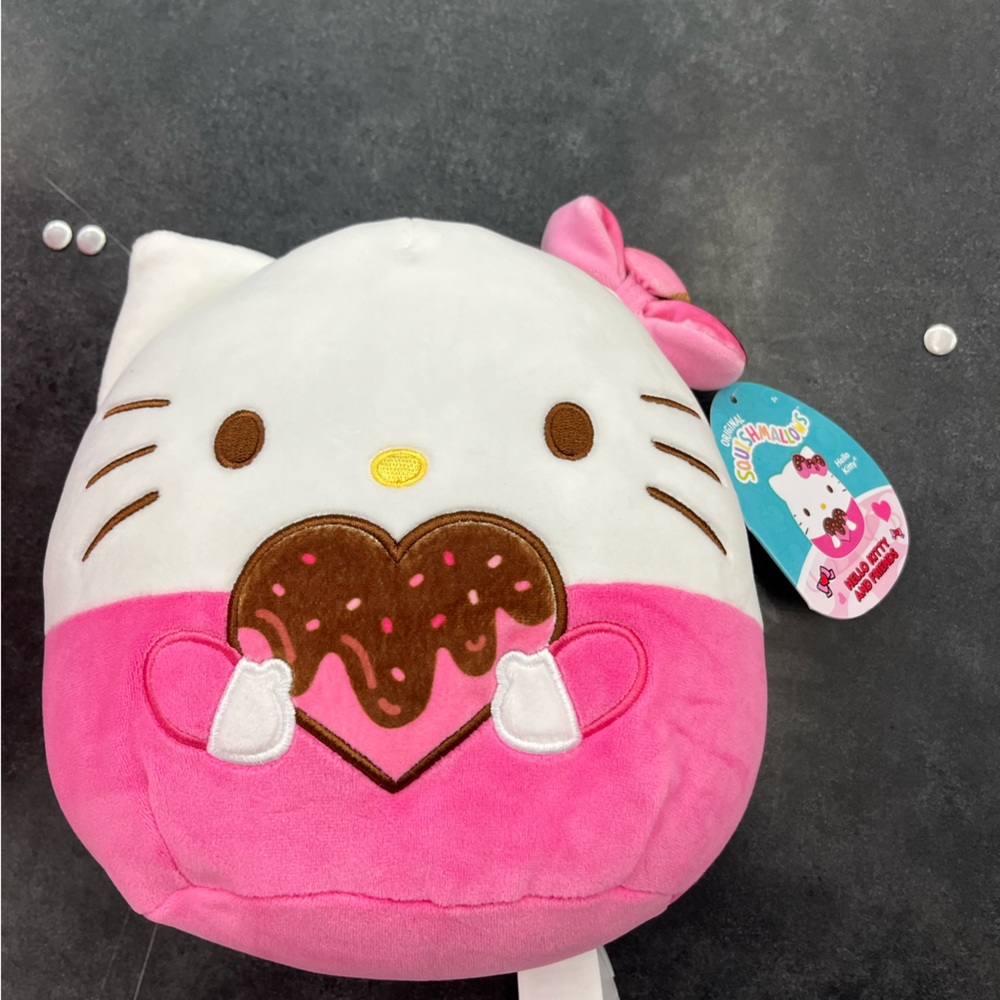 Hello kitty squishmallow